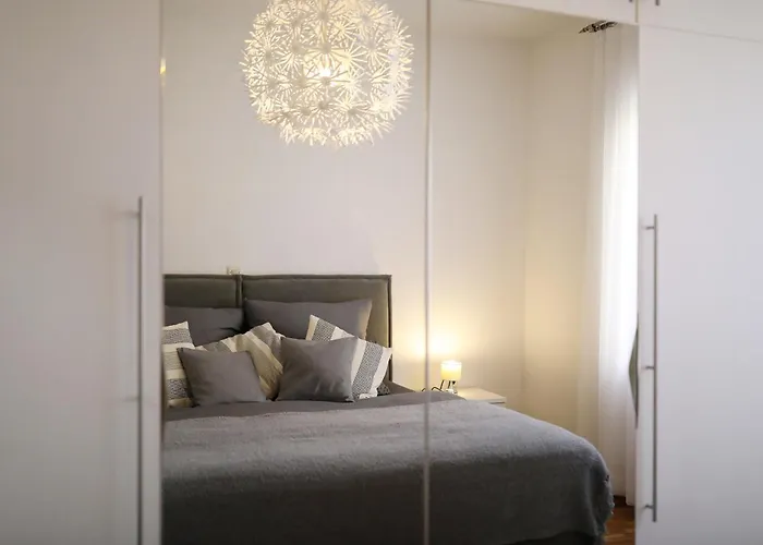 Carmen Deluxe Apartment *